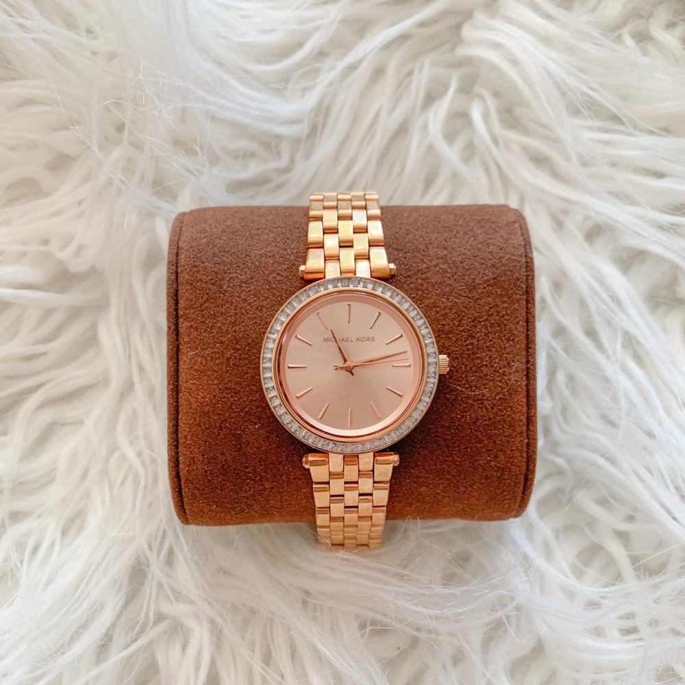 Michael Kors rose gold watch